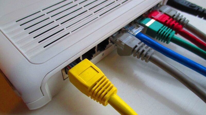 Cómo conectar y configurar un router VTR